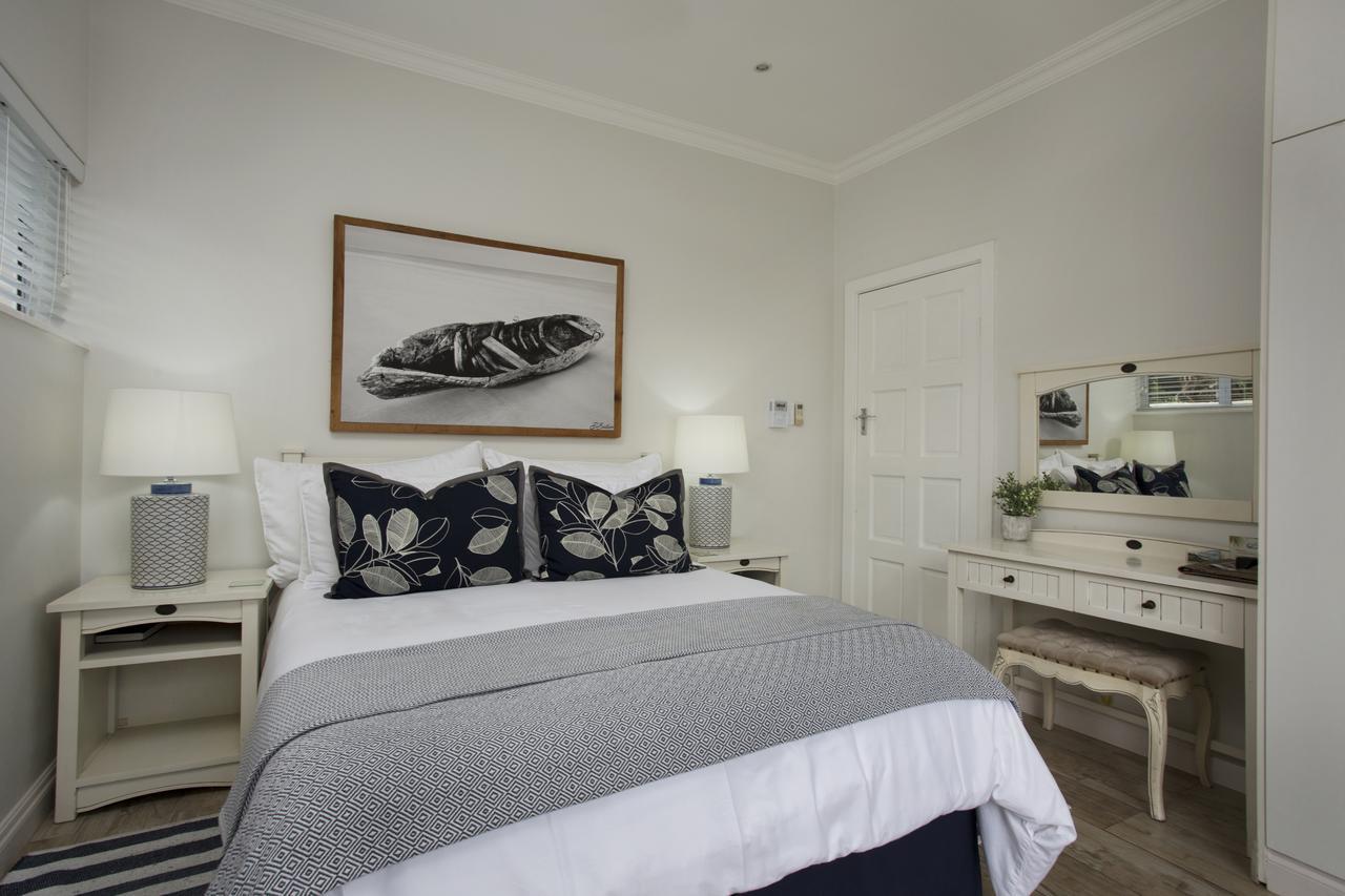 Ocean Hideaway Bed And Breakfast Amanzimtoti Exterior photo